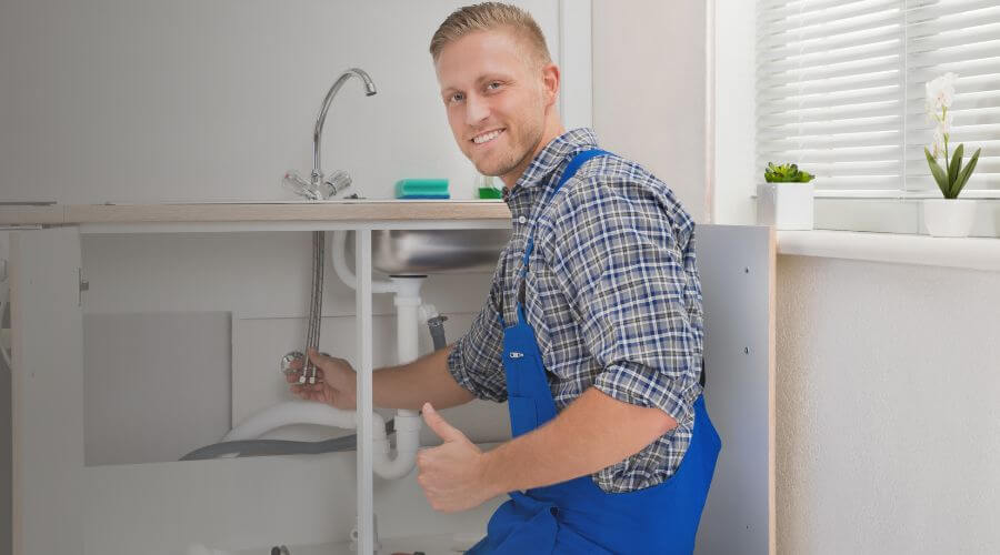 Professional water heater repair in Creal Springs, IL